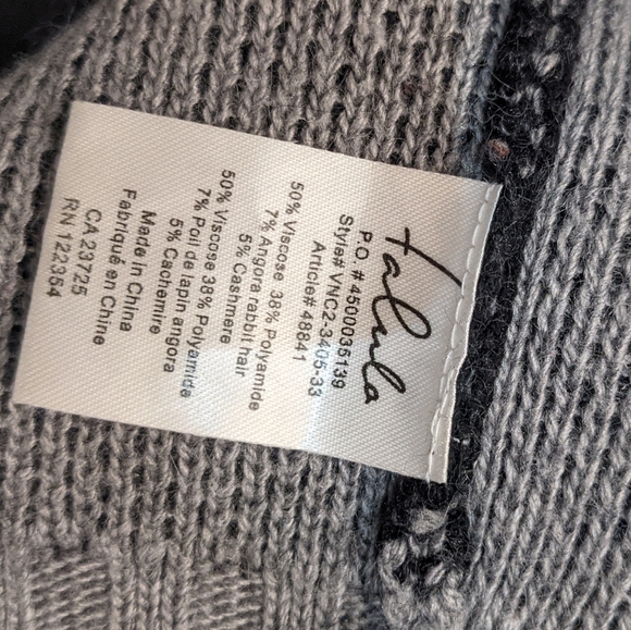 Aritzia Talula Grandpa Sweater - Picture 2 of 5